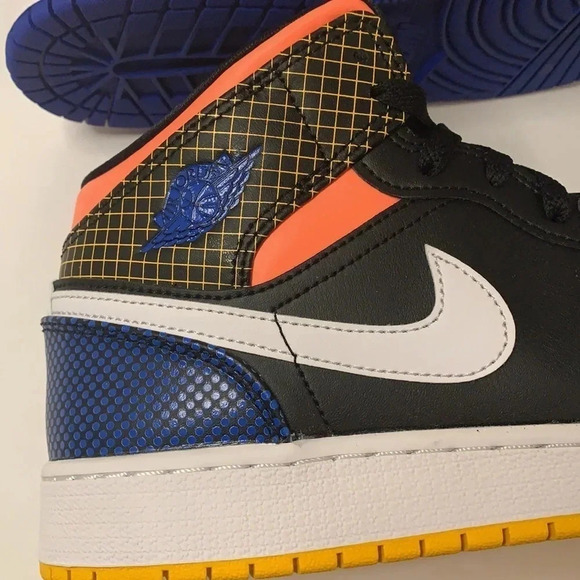 Jordan 1 Mid Sneakers Graphic Game Royal Blue New - Picture 11 of 12